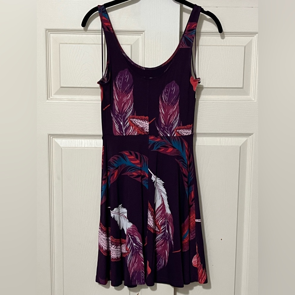 Express Sleeveless Feather Print Sun Dress.  Size-XS.